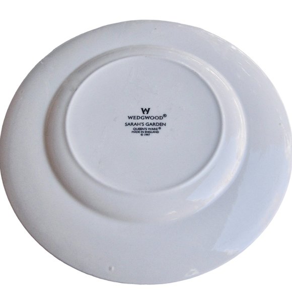 Wedgwood Sarahs Garden Holly & Ivy Ilex Aquiflorium Queens Ware 2 Salad Plates - Picture 6 of 8